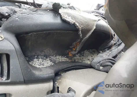 2010 Mitsubishi Endeavor Se z USA, uszkodzony, nr VIN 4A4JM3AS3AE016877